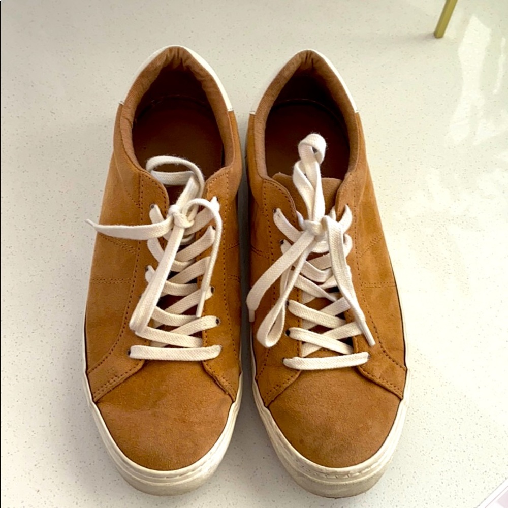 Old Navy Court Sneakers sz 7